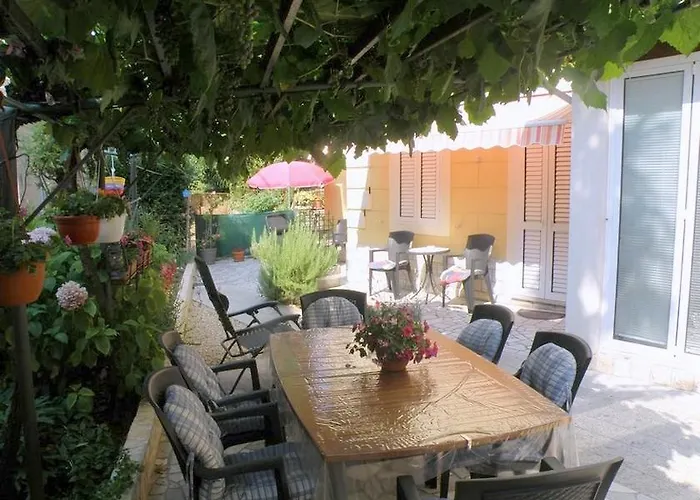 Πανσιόν Alida